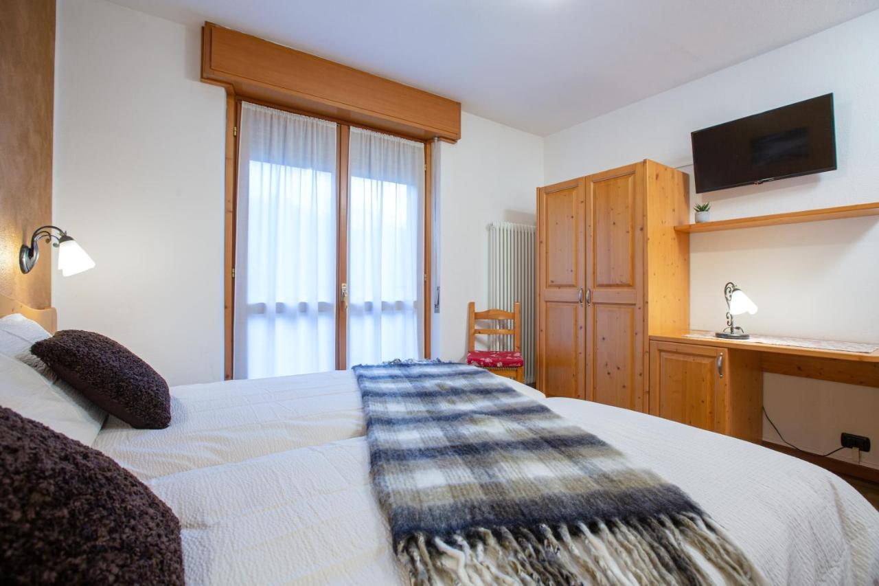 Hotel Biancospino Lanzada Bagian luar foto
