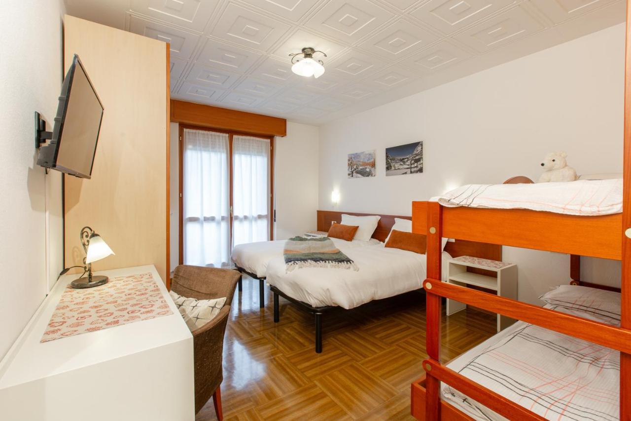 Hotel Biancospino Lanzada Bagian luar foto