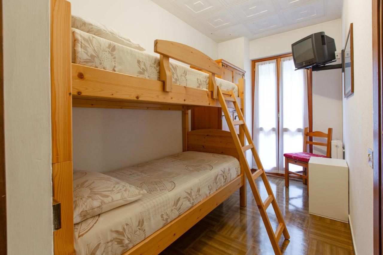 Hotel Biancospino Lanzada Bagian luar foto
