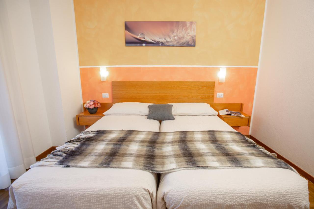 Hotel Biancospino Lanzada Bagian luar foto