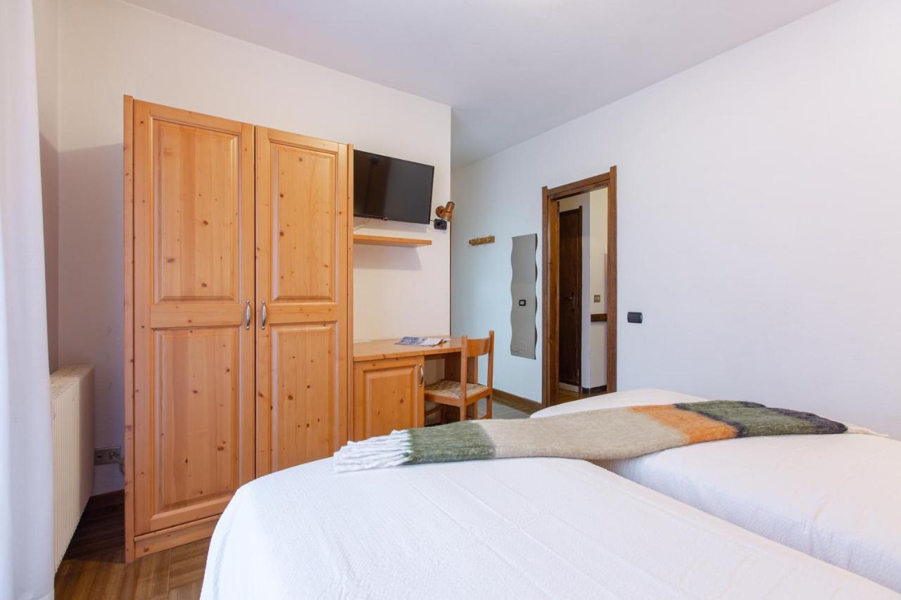 Hotel Biancospino Lanzada Bagian luar foto