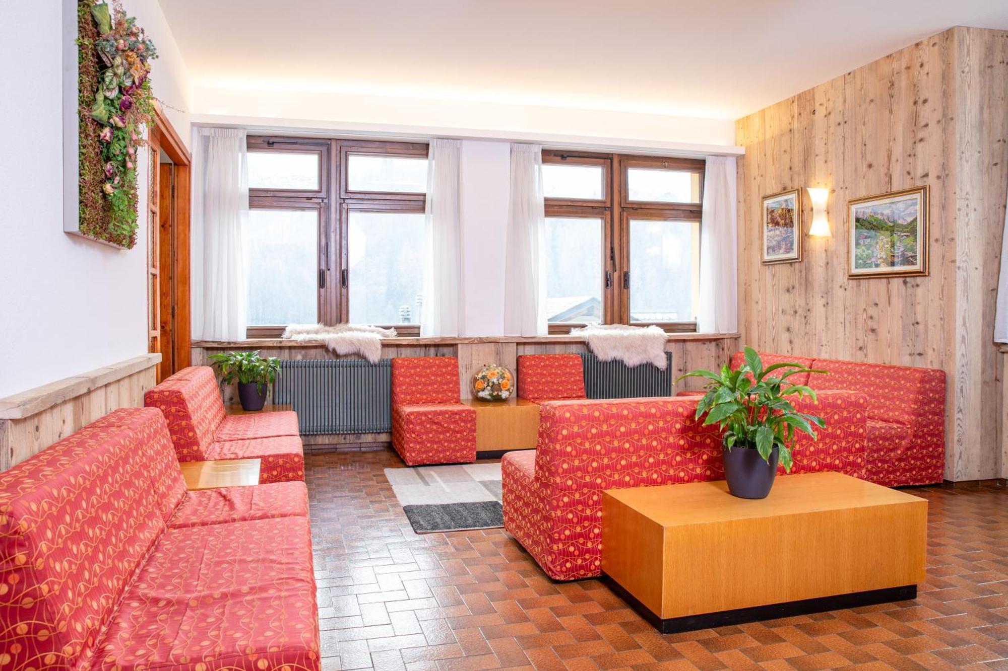 Hotel Biancospino Lanzada Bagian luar foto