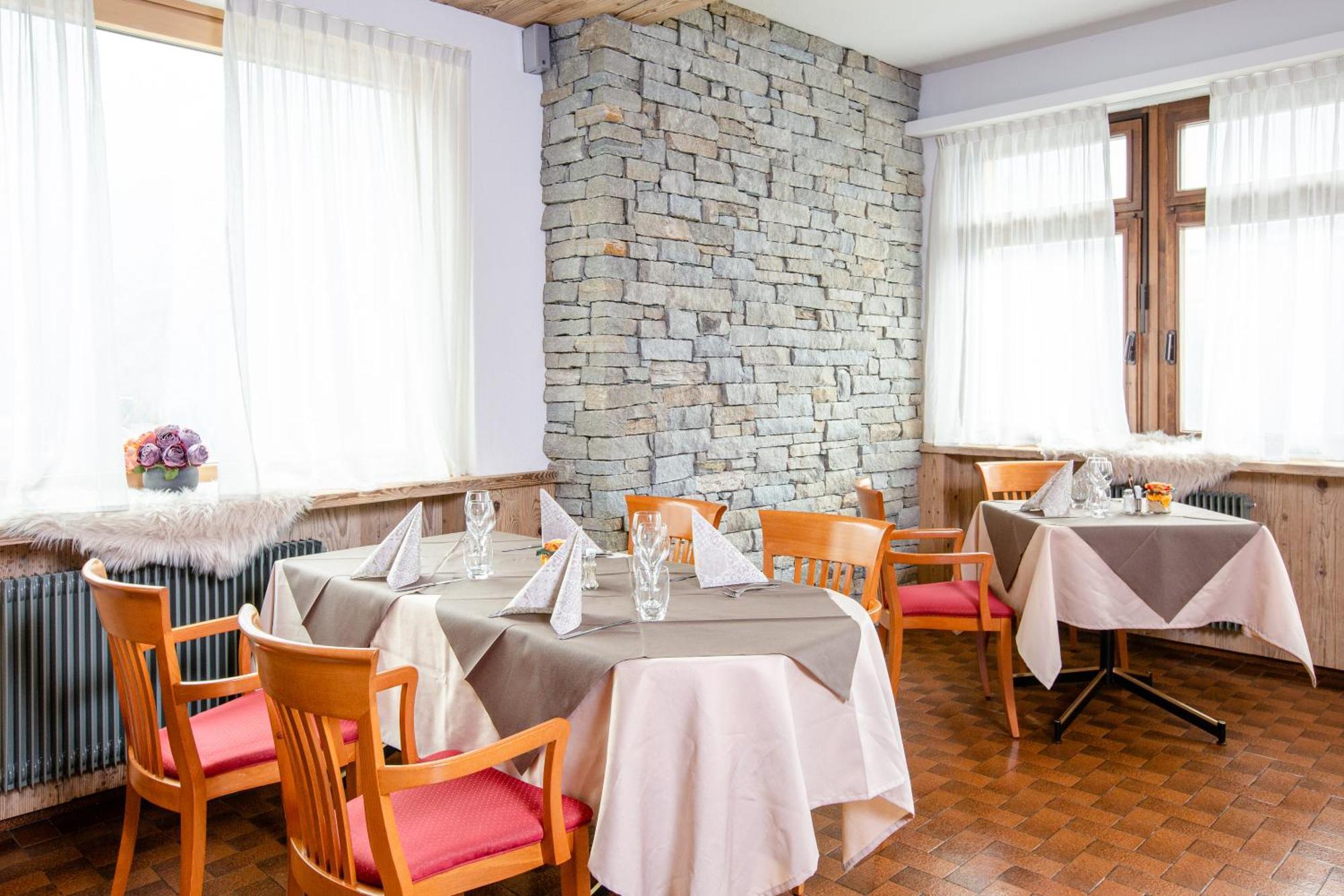 Hotel Biancospino Lanzada Bagian luar foto